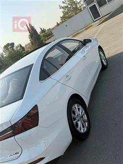 MG 5